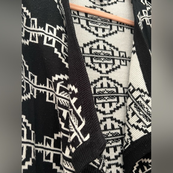 Aztec Cardigan Sweater - Picture 7 of 7